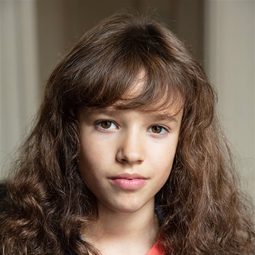 Roxane Barazzuol 飾演 Léa