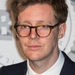 詹姆斯·史賓尼 - 失明筆記導演