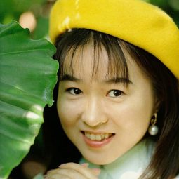 白鳥由里 - Silent Möbius 劇場版演員 飾演Girl (voice)