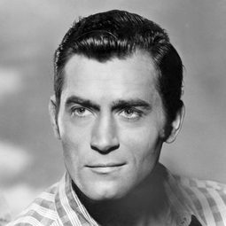 Clint Walker - 晶兵總動員演員 飾演Nick Nitro (voice)