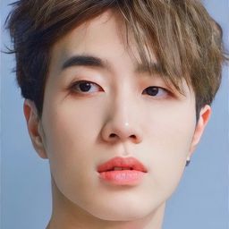 Vittawin Veeravidhayanant 飾演 Pat's Friend 1