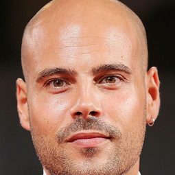 馬可·達莫瑞 飾演 Giorgio 'Il Merda' Armani