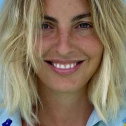 Jessica Athayde 飾演 Tatão