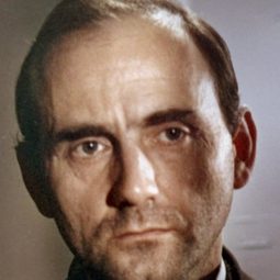 揚·佩塞克 飾演 Raskolnikow