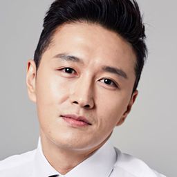 Jin Tae-hyeon 飾演 Young-eun