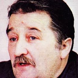 Zvonko Lepetić 飾演 Maks