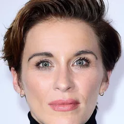 薇琪・麥克魯爾 飾演 Ladine Brass