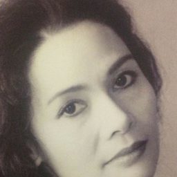 Minh Châu 飾演 Mrs. Nguyện