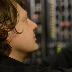 Ed Buller 飾演 Self