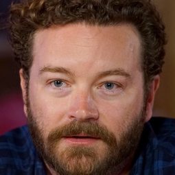 丹尼·麥斯特森 - The Bridge to Nowhere演員 飾演Kevin