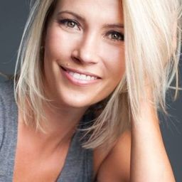 Jacque Gray 飾演 Jessica 'Room 6'