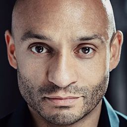 Chris Ryman - Tommy Cooper: Not Like That, Like This演員 飾演Stallholder