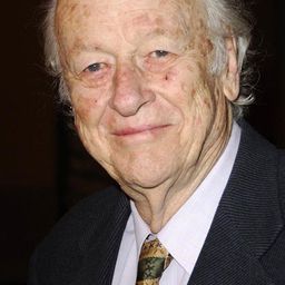 Ray Harryhausen 飾演 Self