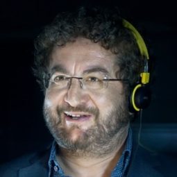 Luigi Ferraro - Leo the Lion演員 飾演Iena Capo (voice)