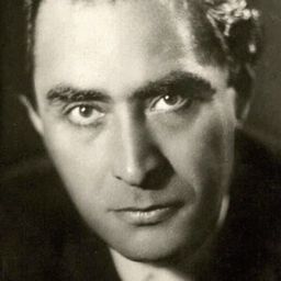 Cesare Fantoni 飾演 Don Ignazio