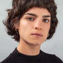 瑪萊娜桑切斯 飾演 Magui