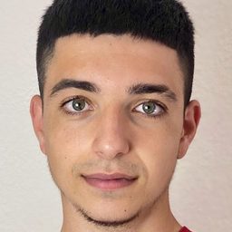 凱耶特·羅德里奎 飾演 Antonio