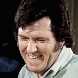 Charlie Hodge - 貓王賭城演唱會實錄演員 飾演Self - Musician