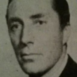 Tedd Pierce 飾演 C. Bagley Beetle (voice)