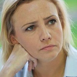 Barbara Kurzaj 飾演 Mariola, matka Mirka