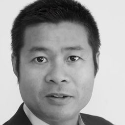 Kim Girschner - 昨日盛開的花朵演員 飾演Konferenzteilnehmer