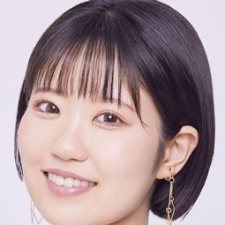 東山 奈央 - 大室家-親愛的姊妹演員 飾演Ai Miwa (voice)