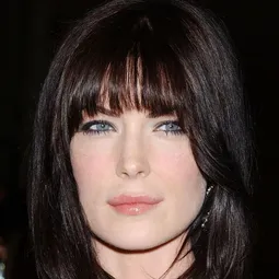 蘿拉·佛琳·鮑兒 - 春風化雨演員 飾演Ginny Danburry