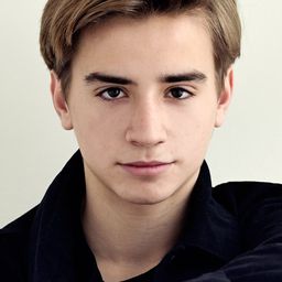 Louis-Julien Durso - 麥特與麥斯演員 飾演Matisse