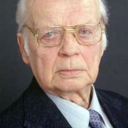 Marek Wojciechowski 飾演 Insurgent