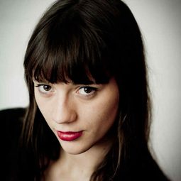 Anemone Valcke - Moscow, Belgium演員 飾演Vera