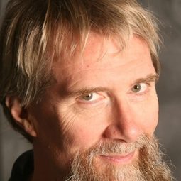 Wilbur Pauley 飾演 Wilhelm