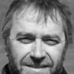 Freddy Nail - Cycling with Molière演員 飾演Truck driver