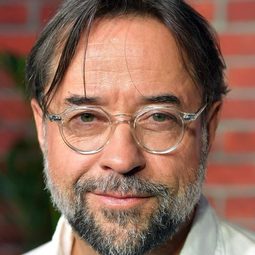 Jan Josef Liefers - 昨日盛開的花朵演員 飾演Balthasar Thomas