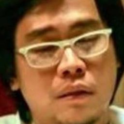 恩拿·察恩百布 飾演 Tonn