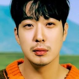 河東勛 飾演 Park Dong-Sun