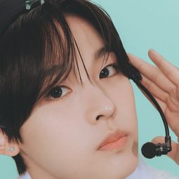 陸 - NCT WISH 1st CONCERT TOUR  INTO THE WISH : Our WISH  ENCORE IN CINEMAS現場直播演員 飾演Self