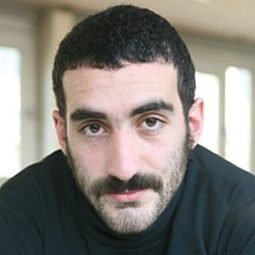 Lionel Dray 飾演 Philosopher #2