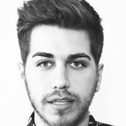 Anthony Guajardo 飾演 Miguel Martinez