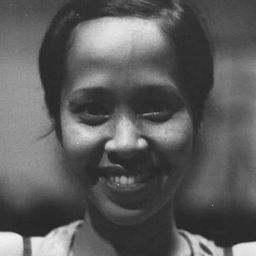 米安·提亞拉 飾演 Asih