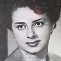 Mari Carmen Alvarado 飾演 