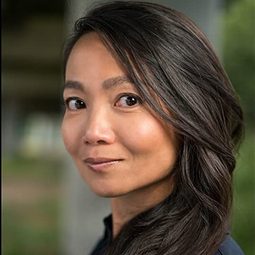 Sharmaine Yeoh 飾演 (voice)