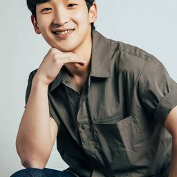 Go Do-ha 飾演 Newlywed groom