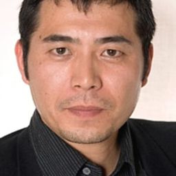 杉本淩士 飾演 World History Teacher