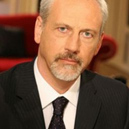 Lorenzo Majnoni 飾演 Daniele