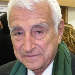 Fulvio Lucisano 飾演 Anziano ritornato ad Africo