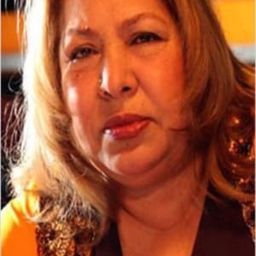 荻爾蓓兒·艾 飾演 Muzaffer Usta