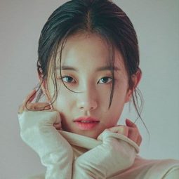 Seo Yi-ra - 魔女二部曲：另一個她演員 飾演Towoo Girl 2