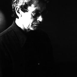 Pierre Barbaud 飾演 A Character from the Hotel