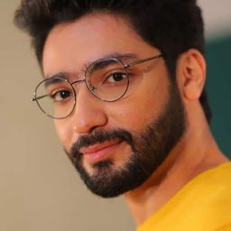 Gaurav Chakrabarty 飾演 