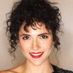 梅塔·蓋爾 飾演 Liat